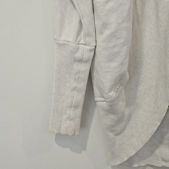 Wilfred Casual Gray/Cream Diderot Sweater/Cardigan - Picture 5 of 10